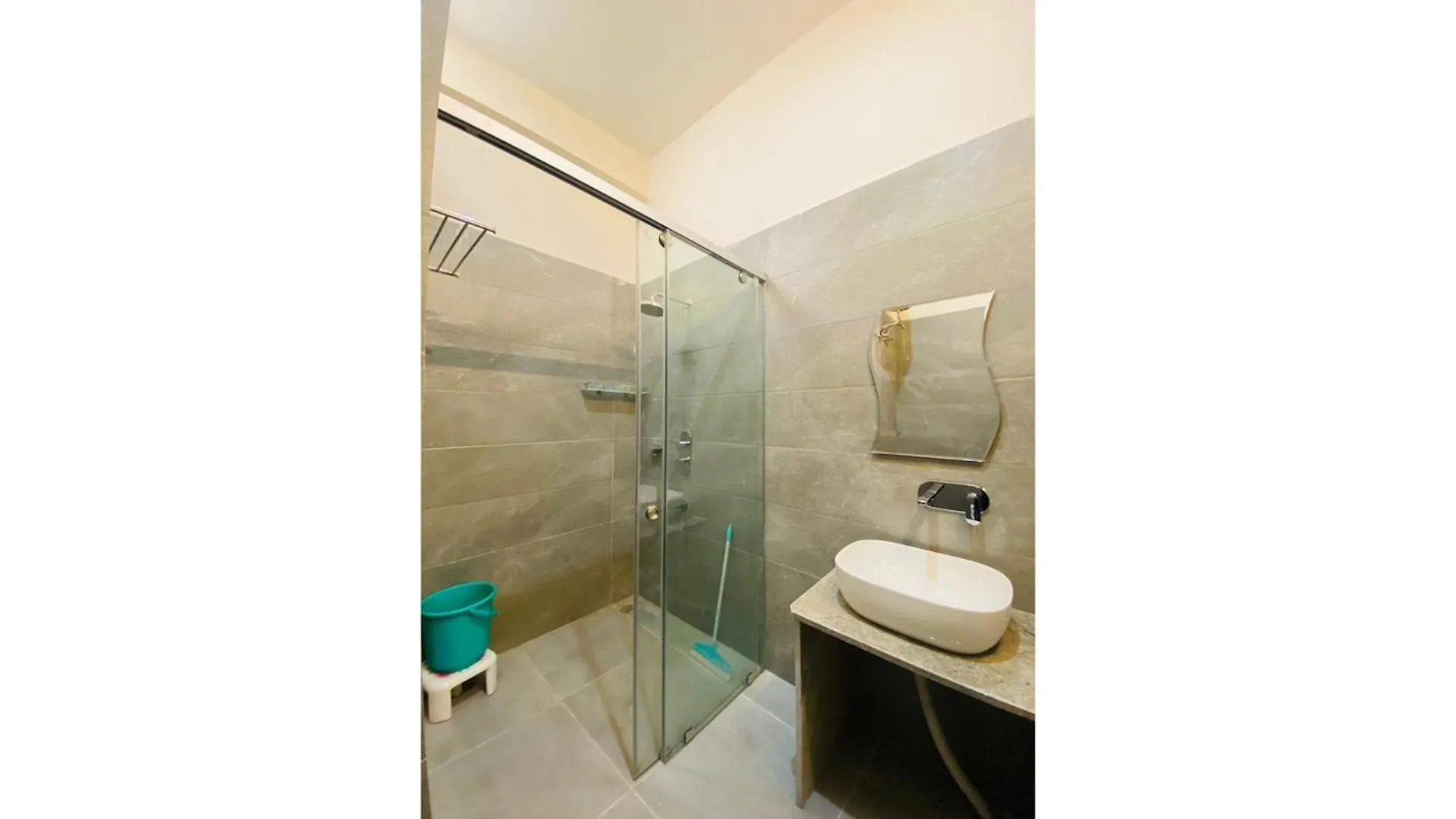 Srinivasan Villa Varanasi 0*,  India