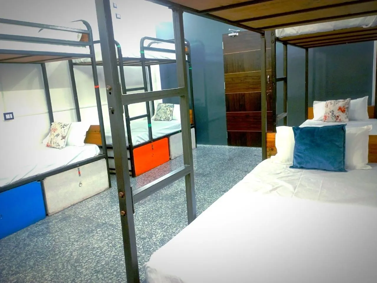 Srinivasan Villa Varanasi Hostel