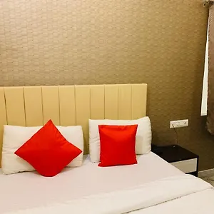 Hotel Kewal Palace, Varanasi