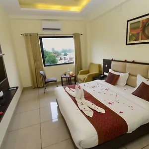 *** Hotel Sanobar India